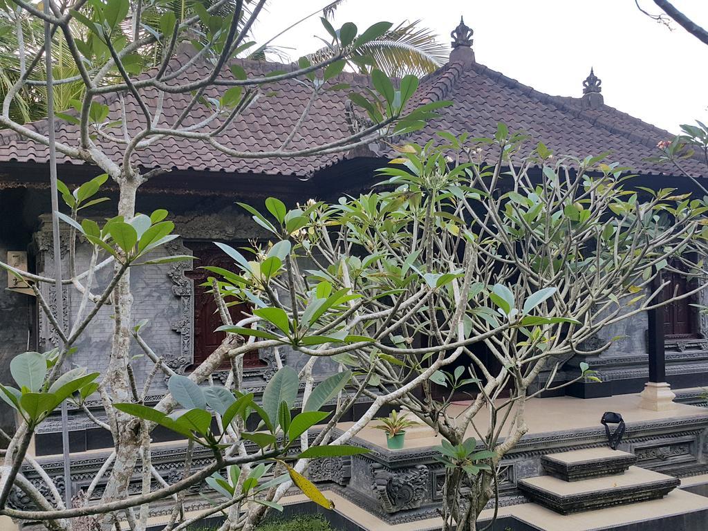 Wahyu Dewata Hotel Gianyar  Ngoại thất bức ảnh