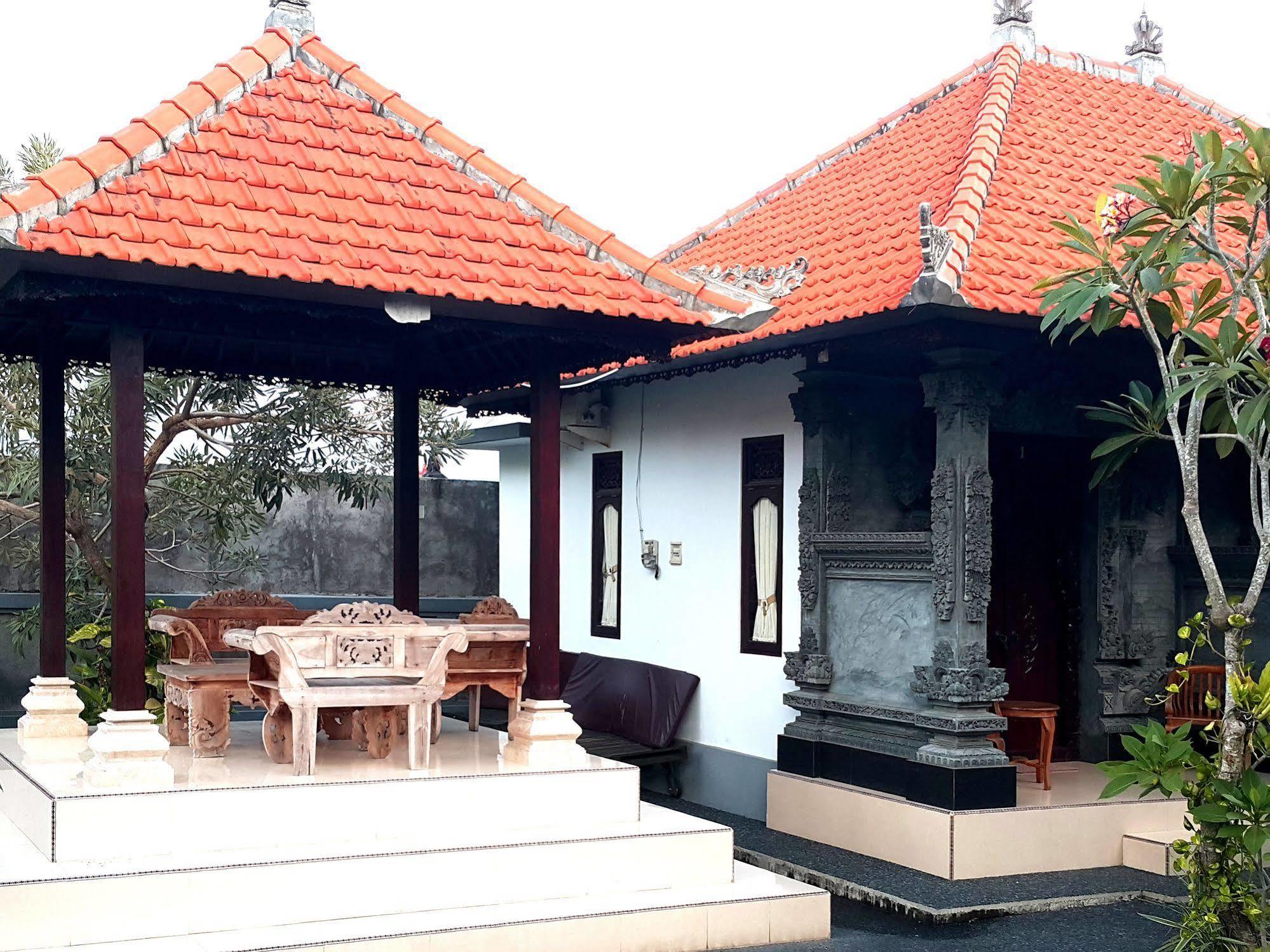 Wahyu Dewata Hotel Gianyar  Ngoại thất bức ảnh